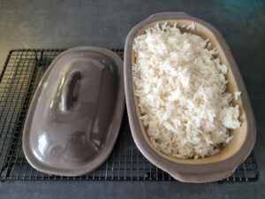 riz au four plat creux a couvercle pampered chef